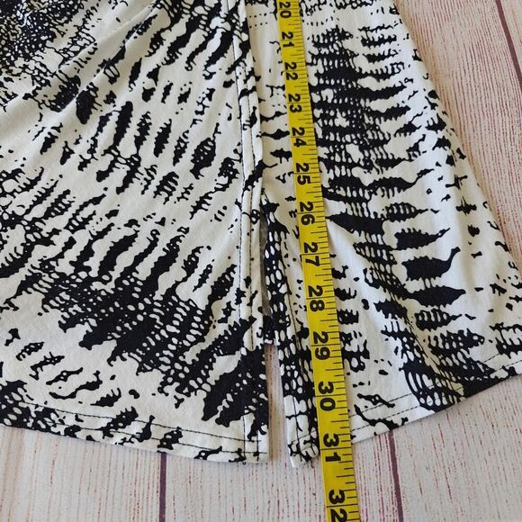 Joseph Ribkoff buttoned asymmetrical stretchy tunic sz 6 - Picture 7 of 8